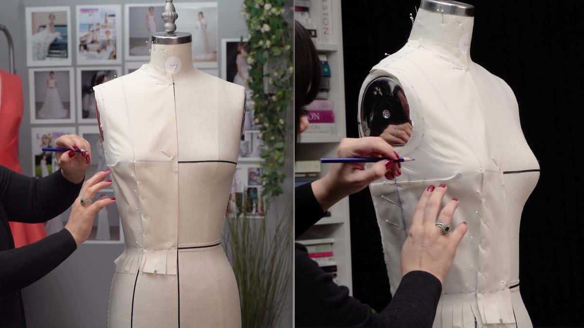 Basic Bodice with 2 Darts (Waist and Bust) - Draping