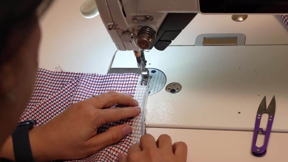 Easy Pocket Construction for Trousers